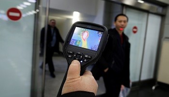 США отменили обязательную проверку здоровья всех прилетевших пассажиров!